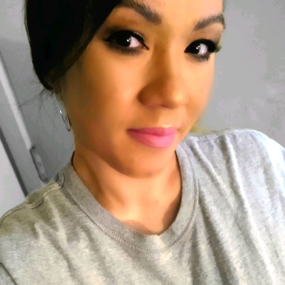 Meet your Posher, Mani